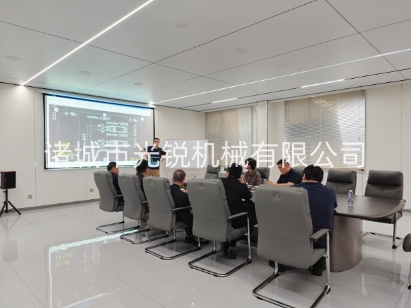 头部螺蛳粉企业莅临光锐参观共商设备方案